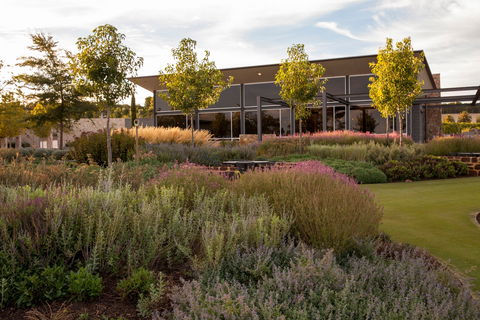 Barossa Valley Estate Cellar Door & Gardens - Australia Shopping 0