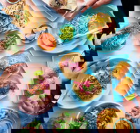 Fonda - Collingwood - Accommodation Australia