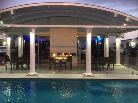 S-Que - Accommodation Australia 0