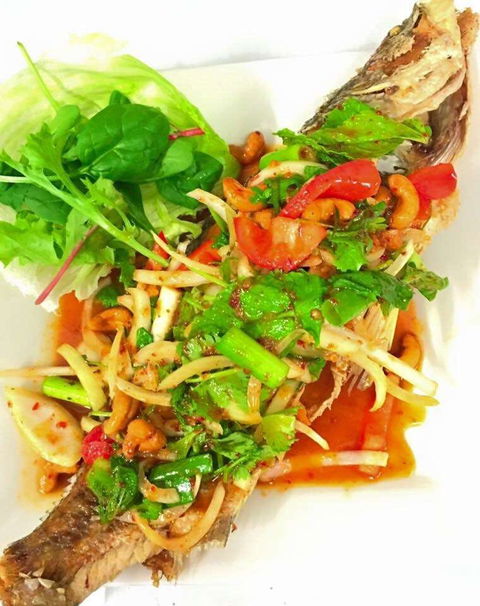 Narinthorn Thai Food - Bed n Breakfasts 0