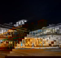 Royal Oak Hotel Penola - Local Tourism