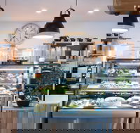 Arch View  Cafe - Accommodation Australia