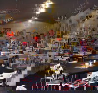 Noelene's Book Cafe - Local Tourism