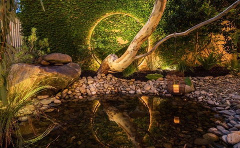 Pizzeria La Luna - Local Tourism 16