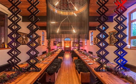 Pizzeria La Luna - Local Tourism 4