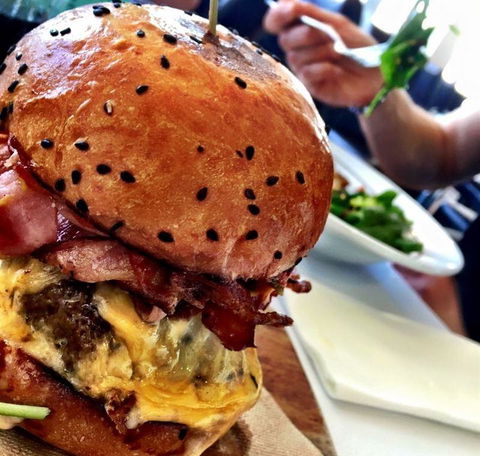 Table 1 Espresso Merewether - Local Tourism 18