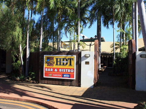 Humpty Doo Tavern - Accommodation Australia 0