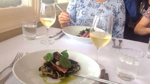 Pearls On The Beach - Accommodation Australia 0