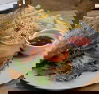 Caffe Cherry Beans - Jindalee - Accommodation Australia