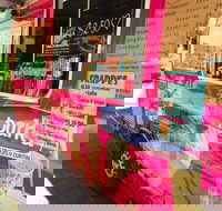 The Pink Van - Accommodation Australia