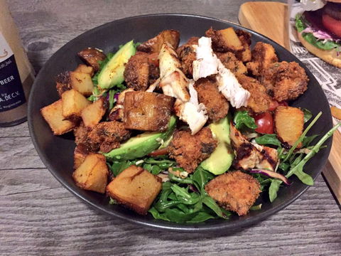Hog's Australia's Steakhouse - Terrigal - Bed n Breakfasts 0