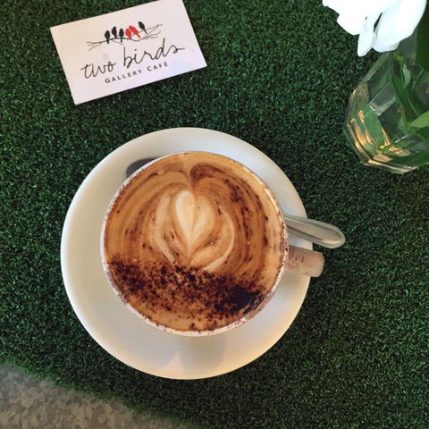 Two Birds Gallery Cafe - Bed n Breakfasts 0