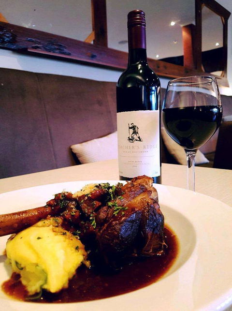 White Star Hotel And Tanglehead Brewery - Local Tourism 0