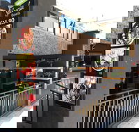 Le Coffee House - Accommodation Australia