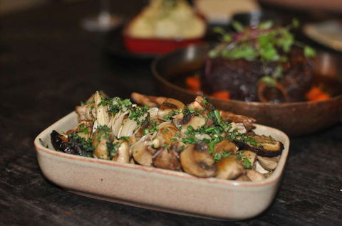 Melting Pot Bar & Bistro - Accommodation Australia 0