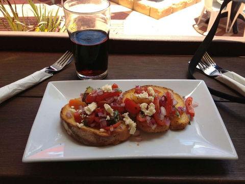 Southerlys Harbour View Bar & Restaurant - Accommodation Australia 0