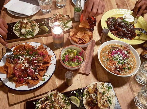 El Rio - Local Tourism 0