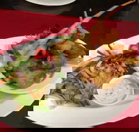 Centenary Tavern - Accommodation Australia