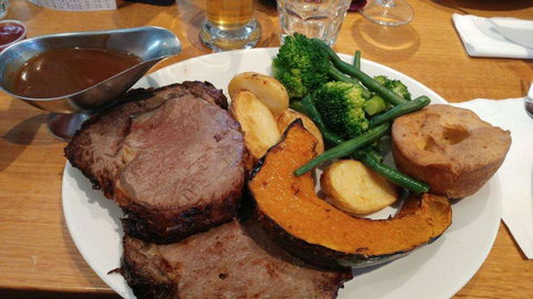 The Entrance Hotel - Local Tourism 0