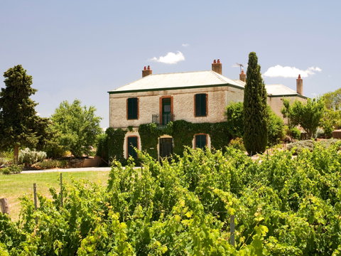 Clos Clare - Local Tourism 0