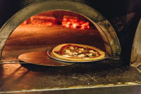 Dennys Kitchen - Accommodation Australia 2