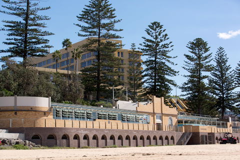 Northbeach Pavilion Pizza Restaurant, Bar And Kiosk - Local Tourism 1