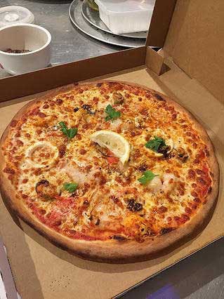 St Loui's Pizza & Pasta - Accommodation Australia 0