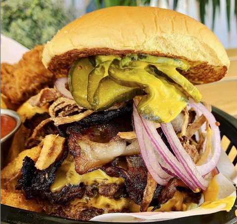 The Peach Pit - Local Tourism 0