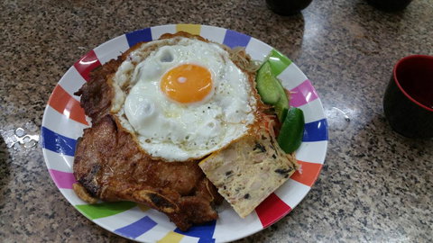 Tuong Lai Vietnamese Restaurant - Bed n Breakfasts 0