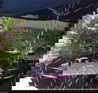 Herbees Cafe - Local Tourism