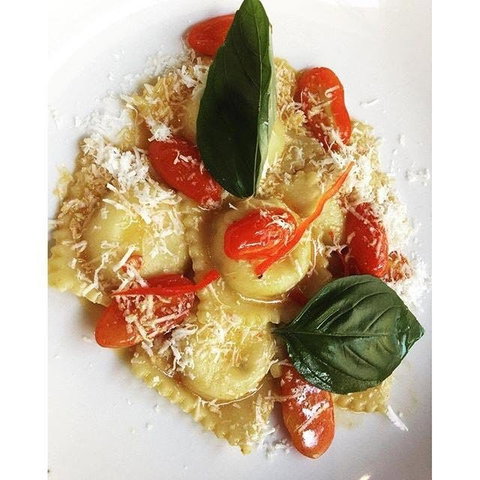 Thelma & Louise - Accommodation Australia 0