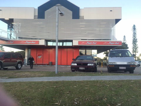 Pizza Hut - Runaway Bay - Accommodation Australia 0