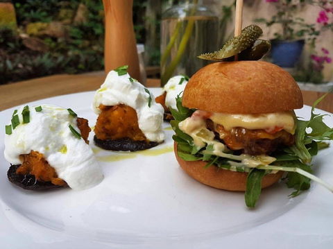 Saint Laura Cafe - Accommodation Australia 0