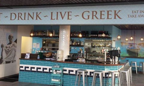 Xenia Grill - Accommodation Australia 9