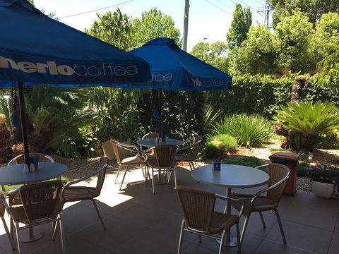 Travellers Coffee House - Accommodation Australia 15