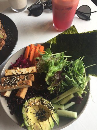 Mr Black Juicery - Local Tourism 0