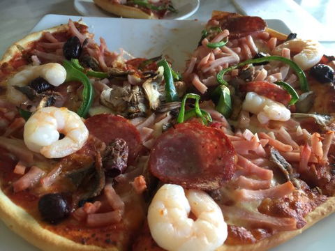 Montagna Cafe - Local Tourism 0