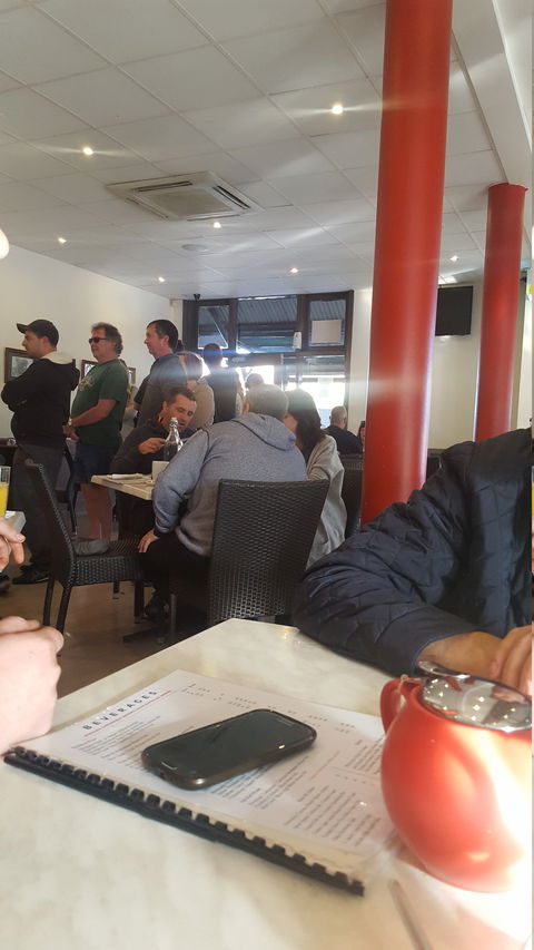 Montagna Cafe - Local Tourism 2