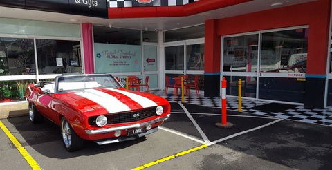RJ's Rock N Roll Diner - Accommodation Australia 9