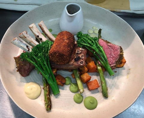 Enrico's - Accommodation Australia 7