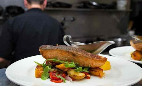 Magna's On Main - Accommodation Australia 5