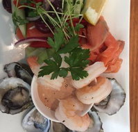 Santa Fe Cafe Bar  Restaurant - Accommodation Australia