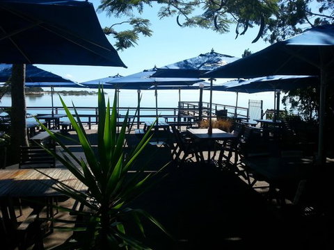 Goody’s On The Beach - Accommodation Australia 0