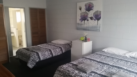 Kabra Hotel - Accommodation Australia 2