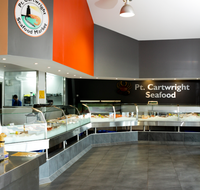 Point Cartwright Seafood Market - Bed n Breakfasts