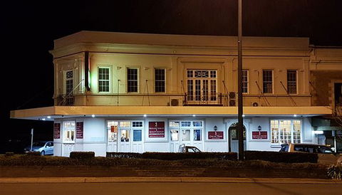 Lion Rampant Hotel - Australia Shopping 4