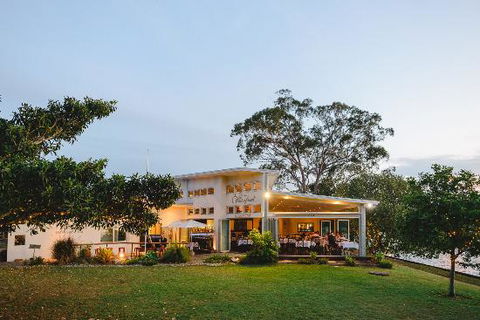 Noosa Waterfront Restaurant & Bar - Accommodation Australia 0