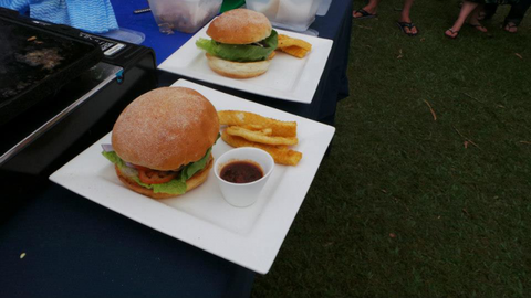 Bushland Beach Tavern - Australia Shopping 0