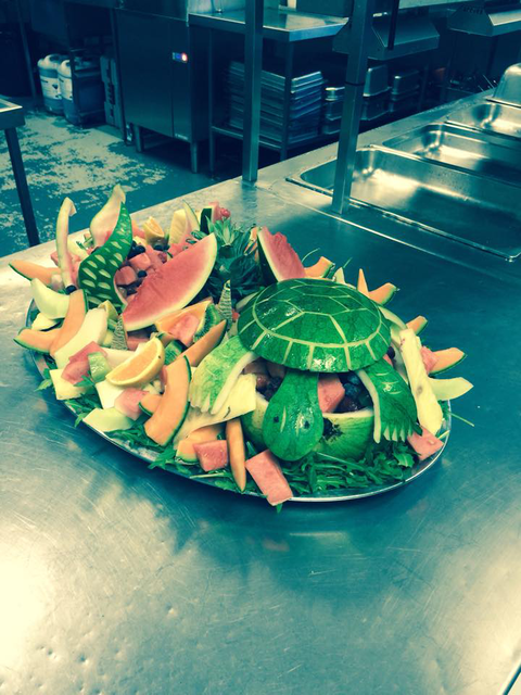 Bushland Beach Tavern - Australia Shopping 2