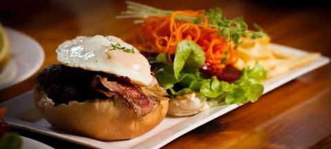 Jandowae Chargrill Bistro - Accommodation Australia 0
